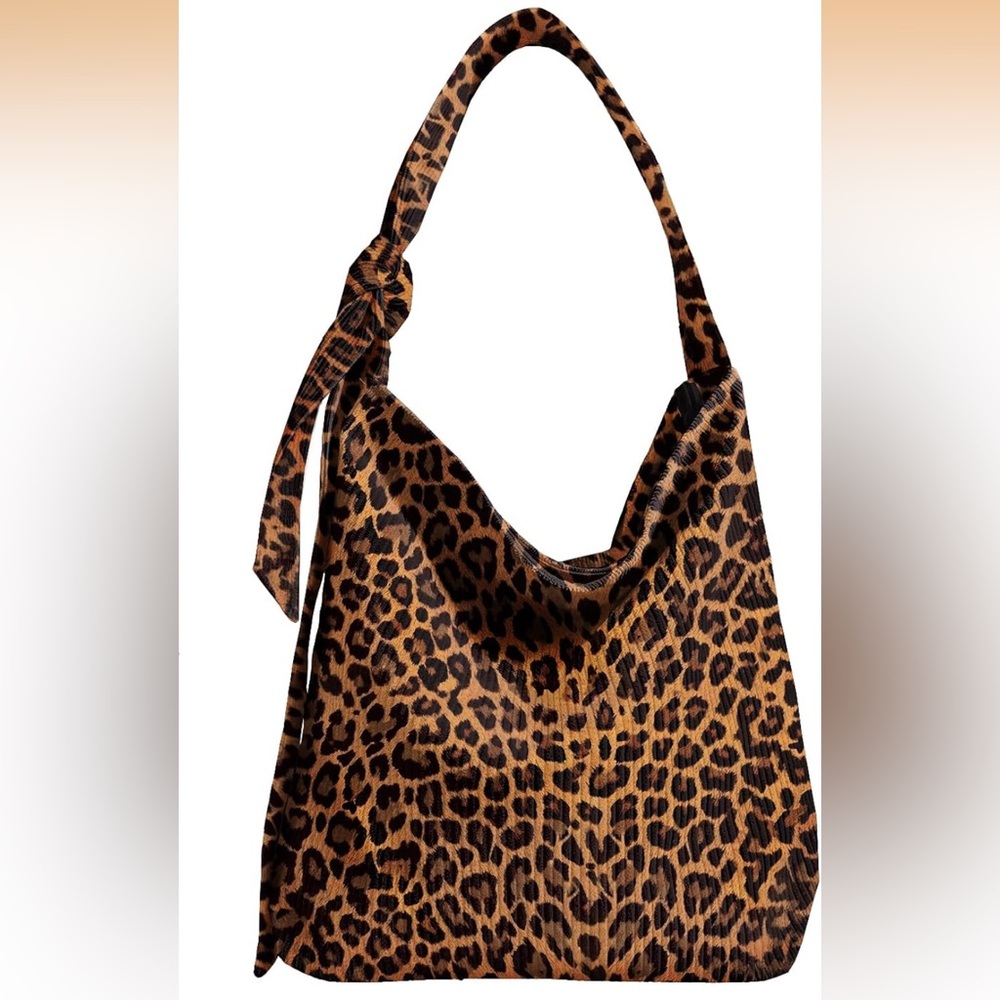 Amazon Leopard Print Tote Bag in Bro - Picture 2 of 13